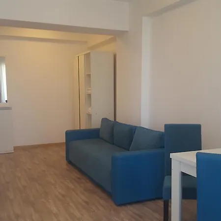 Apartment Apartament Zoras-est *